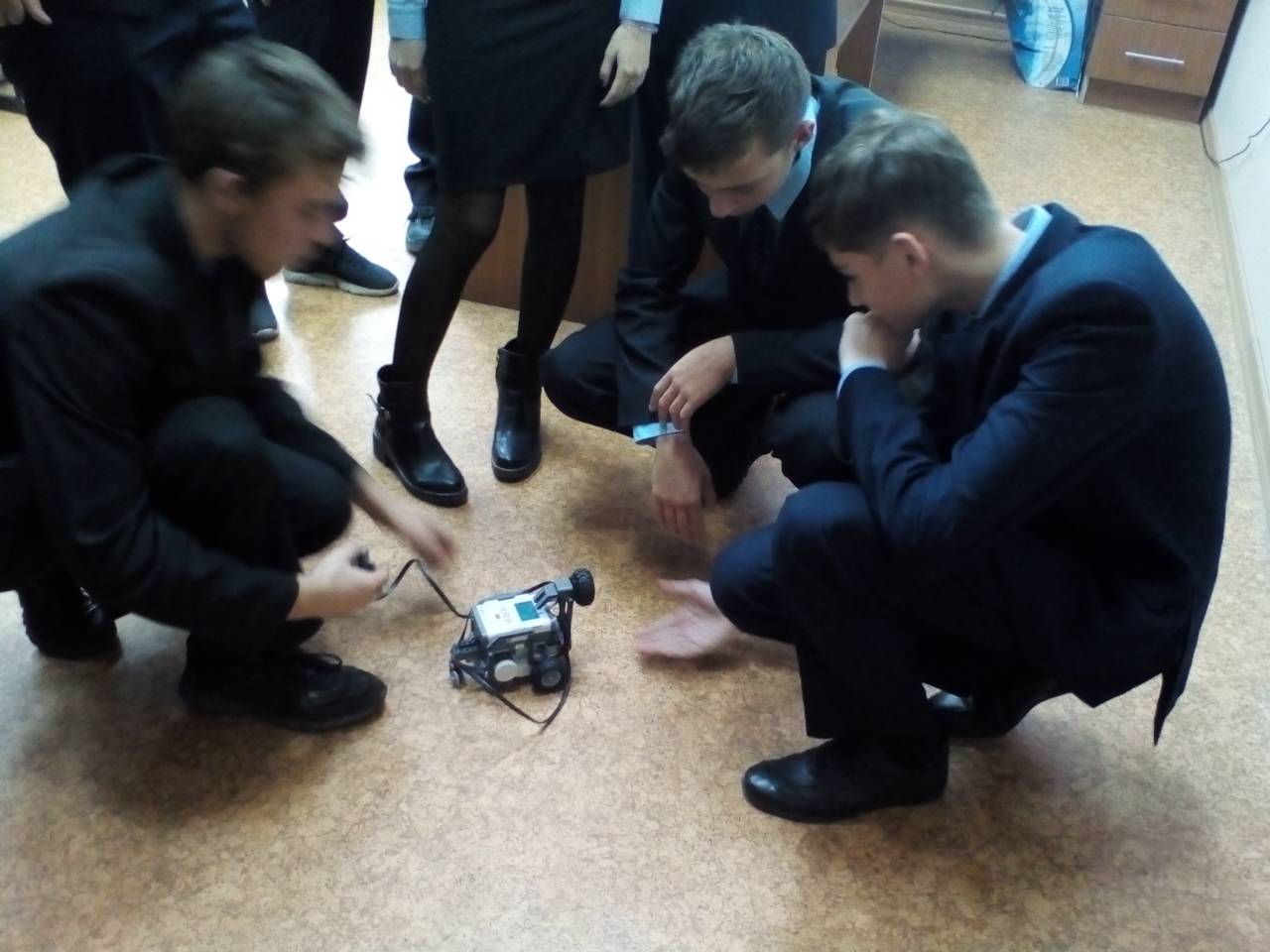 Доцентом кафедры ИиМОИМ Кочетковой О.А. проведен мастер-класс Космическая робототехника